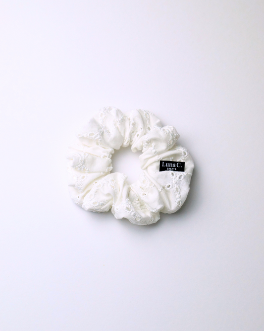 Classic Natural White Cotton Broderie Anglaise Regular Size Scrunchie