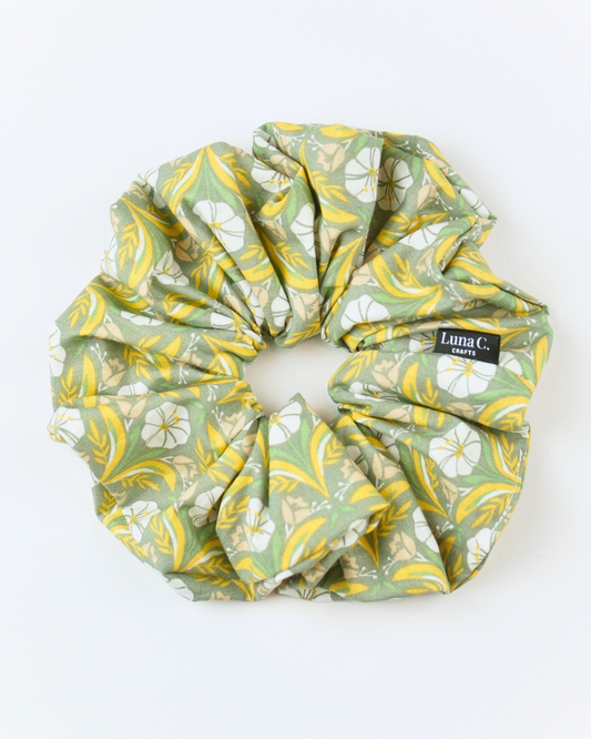 Light Green Yellow and White Floral Pattern Retro Style Oversized Scrunchie