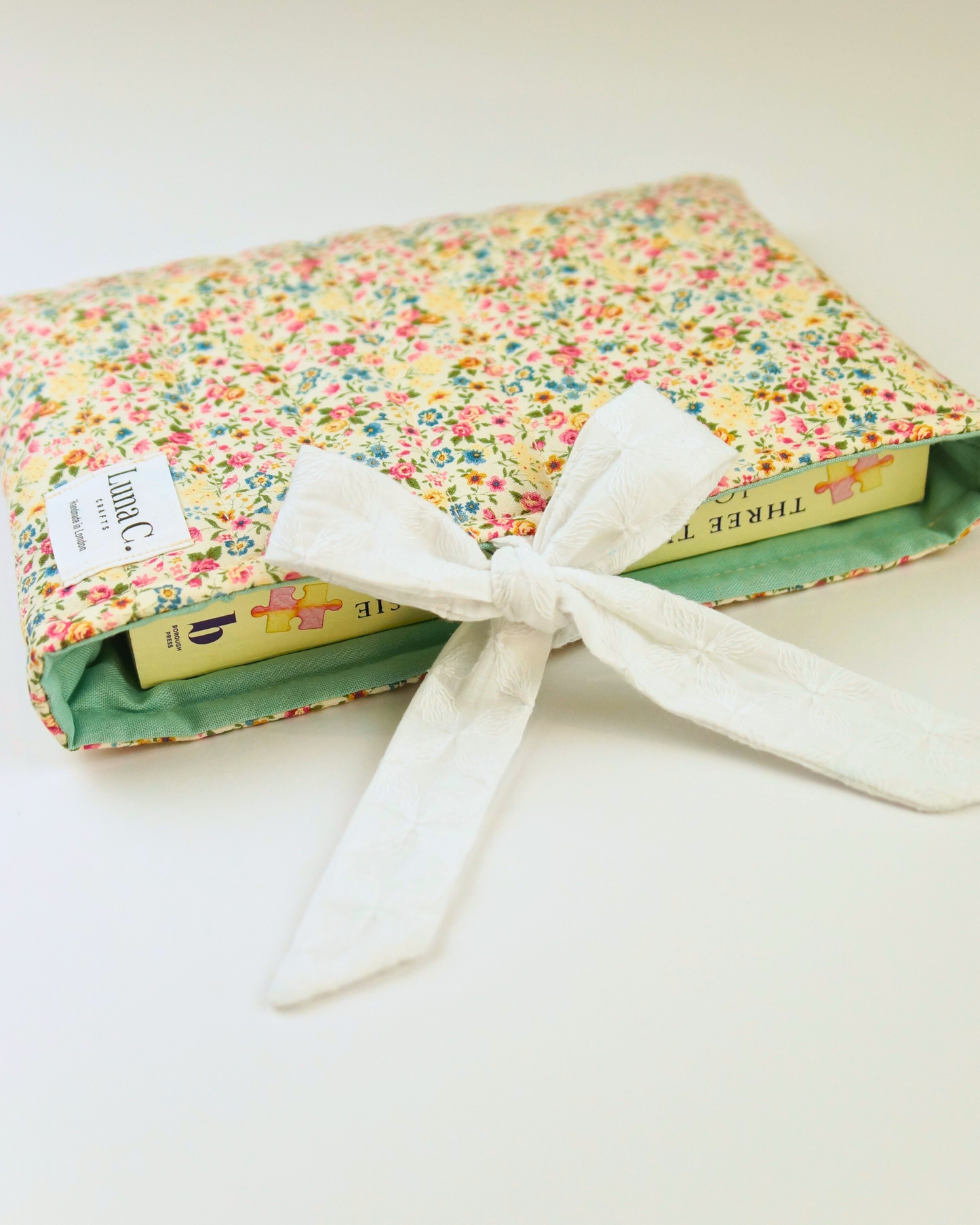Cozy Florals on Cream Colour Book Sleeve with White Cotton Tie Closure
