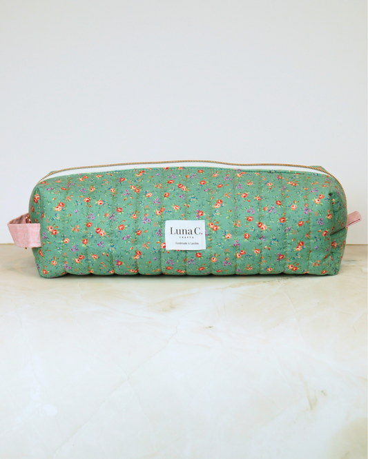 Light Sage Green Floral Pattern Hair Tool Travel Bag – Fits Dyson Airwrap