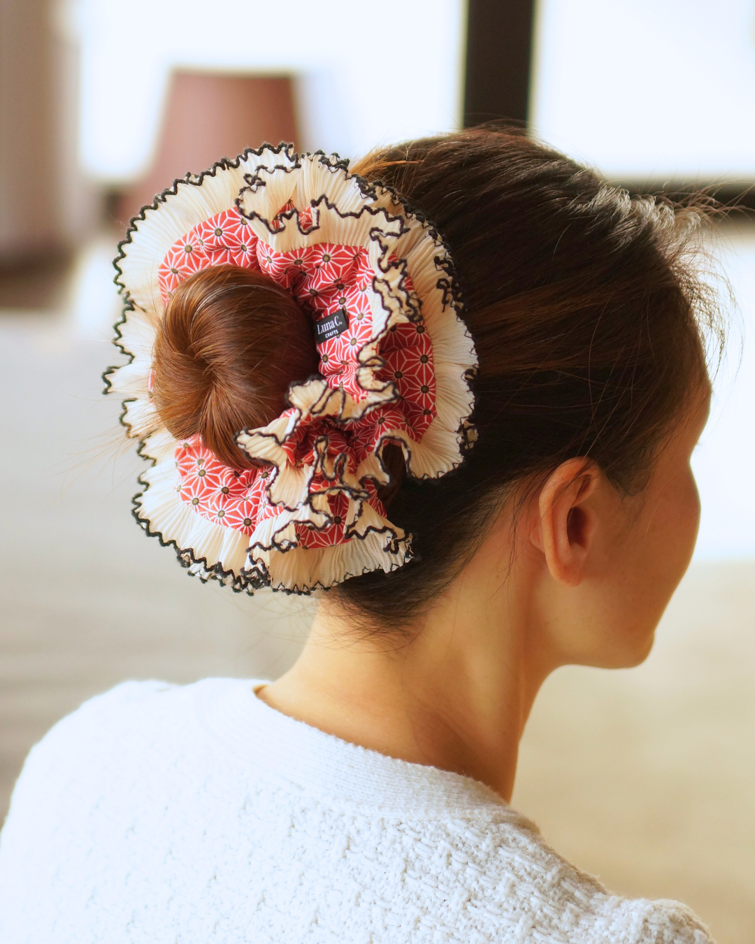 Luna C. FLOWER Double-Layer Beige Ruffles in Red Asanoha Pattern Scrunchie