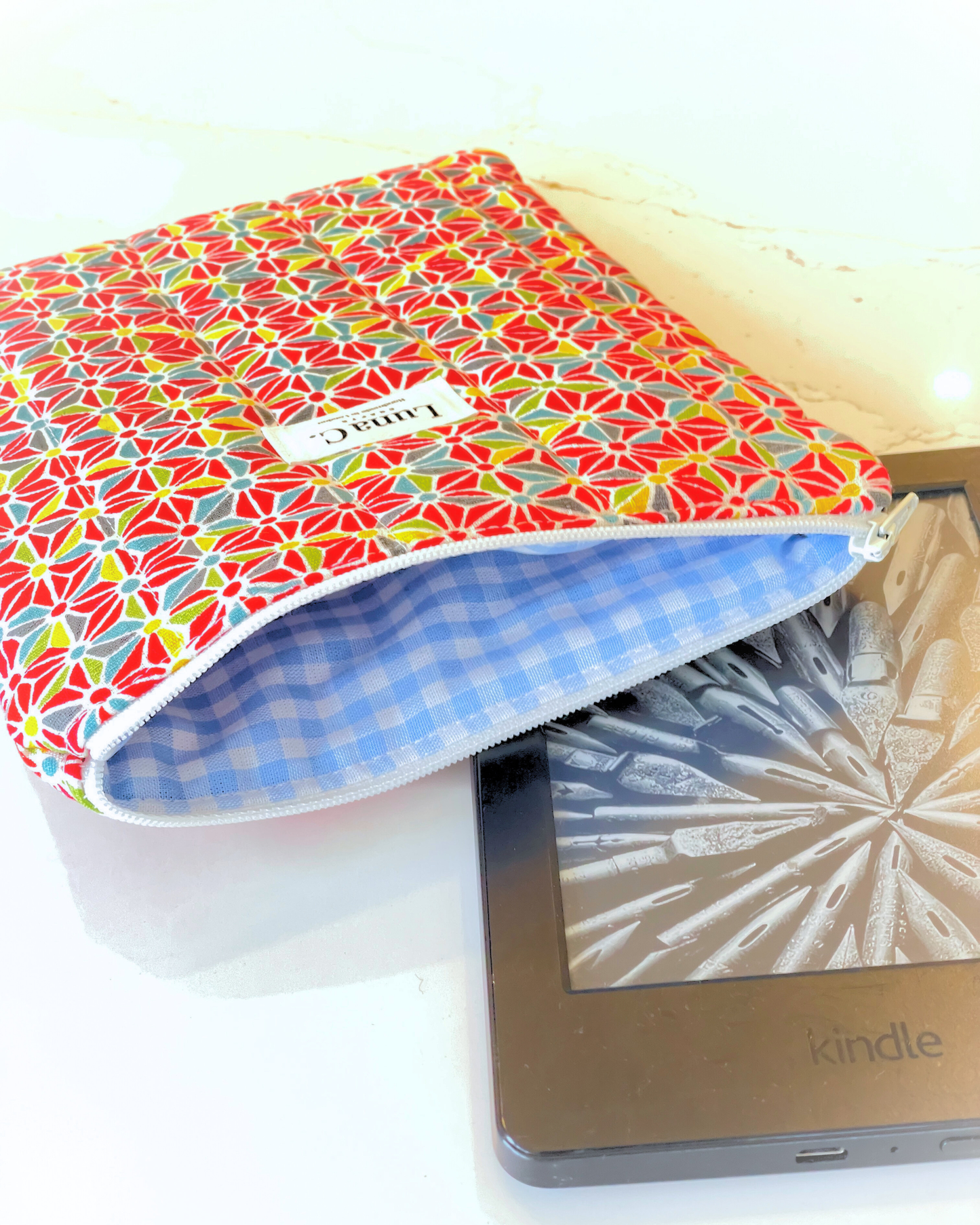 Red Asanoha Light Blue Gingham Zippered Kindle Sleeve