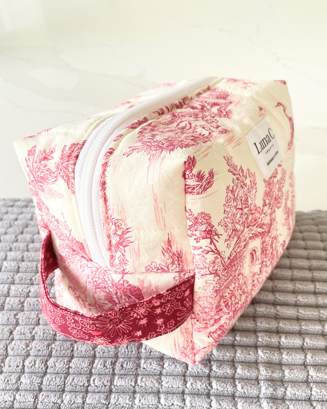 Makeup Bag in Toile de Jouy Red - Large Size