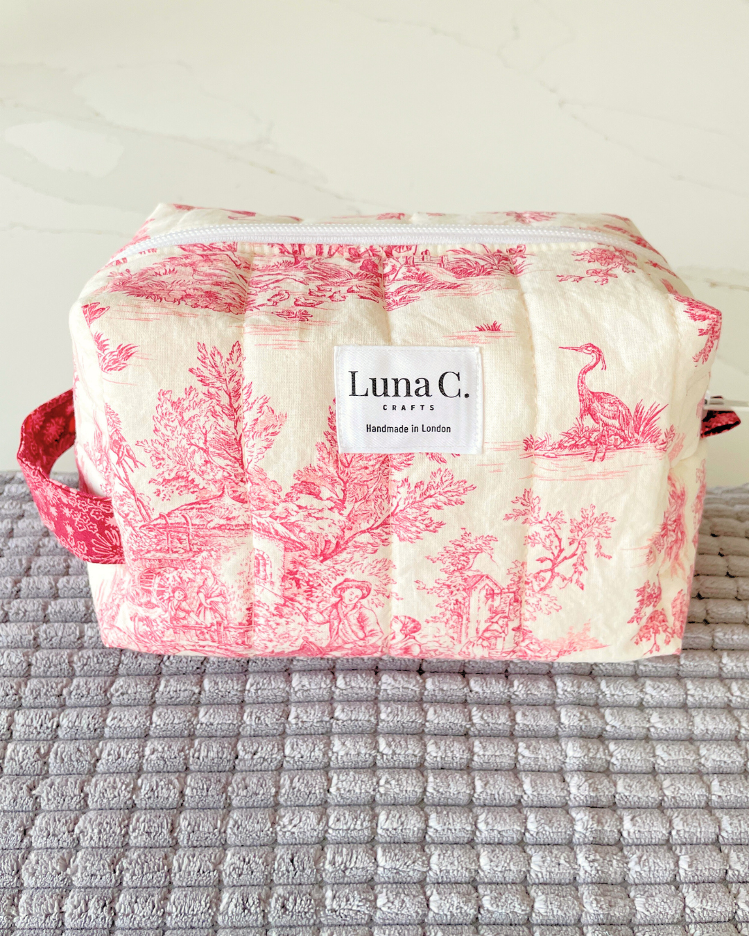 Makeup Bag in Toile de Jouy Red - Large Size