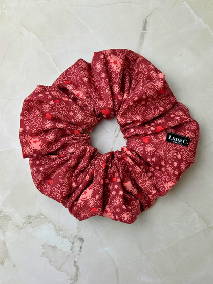 Red and Pink Japanese Style Scrunchie