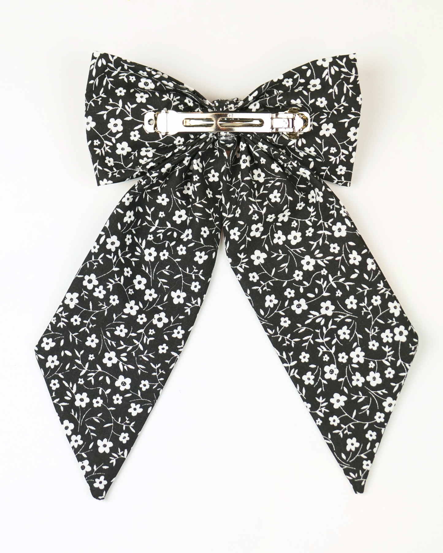 Black and White Floral Pattern Swallow’s Tail Hair Bow Clip